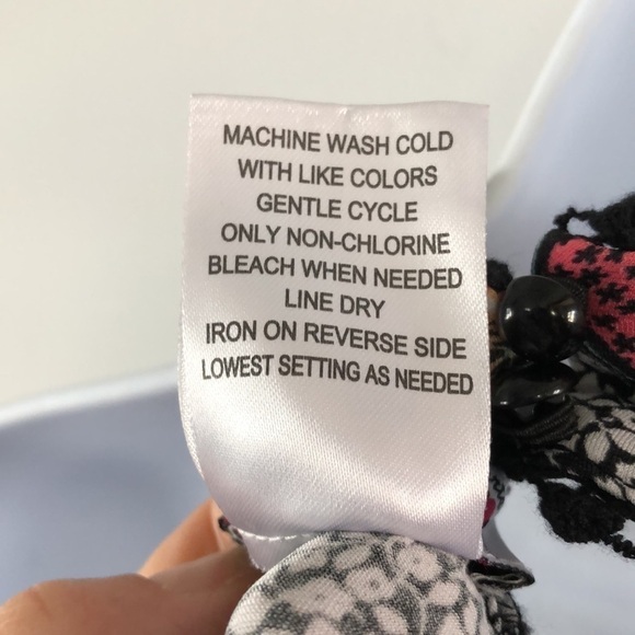 THREE Pink Heart Mini Dress Size S Halter Neck Ditzy Floral Sleeveless Summer - Picture 7 of 7